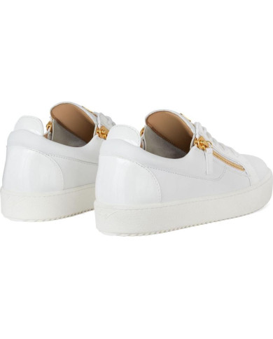 Gail Sneaker