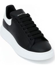 Oversized Sneaker