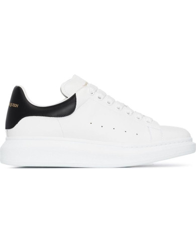 Oversized Sneaker