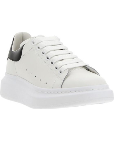 Oversized Sneaker