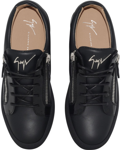 Frankie Sneakers